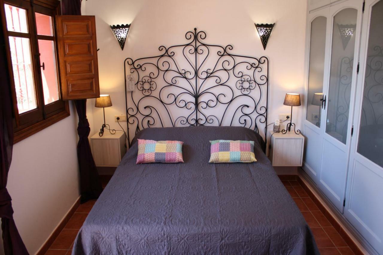 Boutique Bed & Breakfast Casa Utopia Alcaucín Kültér fotó