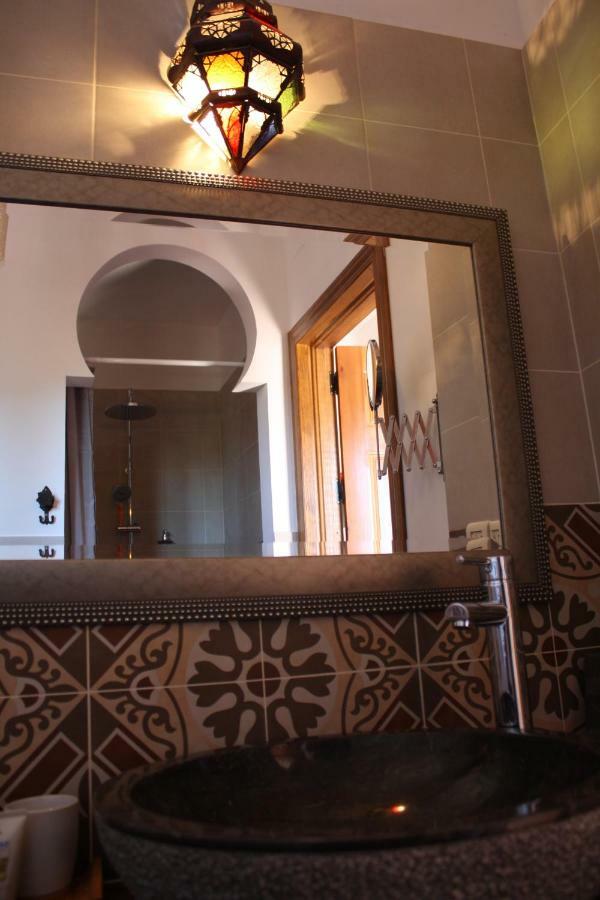 Boutique Bed & Breakfast Casa Utopia Alcaucín Kültér fotó